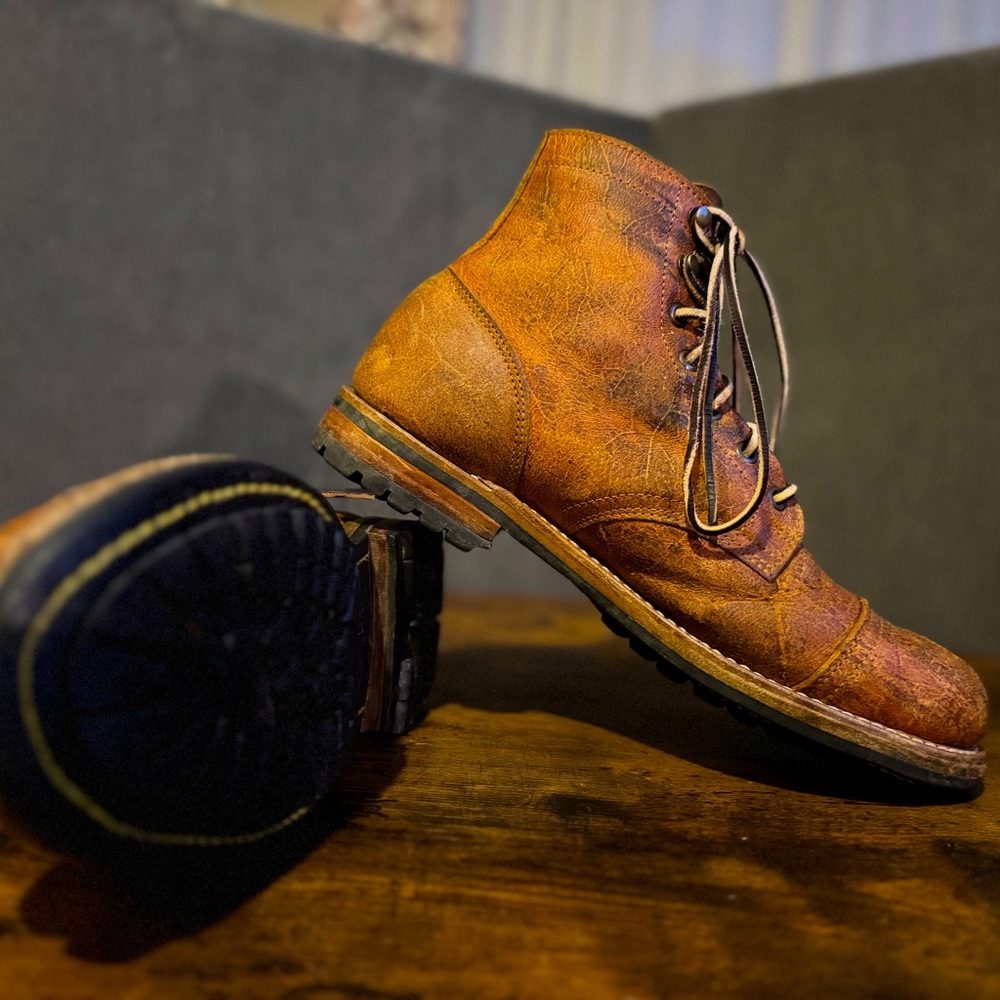 Truman Boot Co Coach Rambler size 9D
